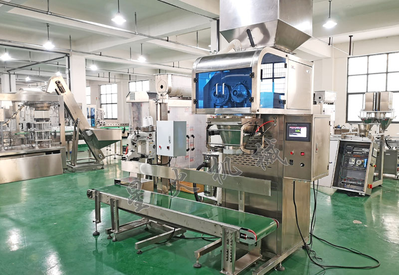 南京包装机|饲料添加剂颗粒称重包装机也能轻松包装燃料生物颗粒